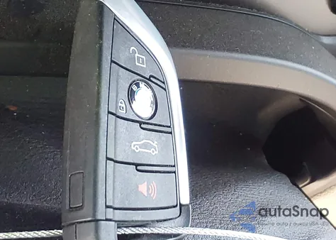 2018 BMW X3 xDrive30I from USA, damaged, VIN 5UXTR9C55JLD88715